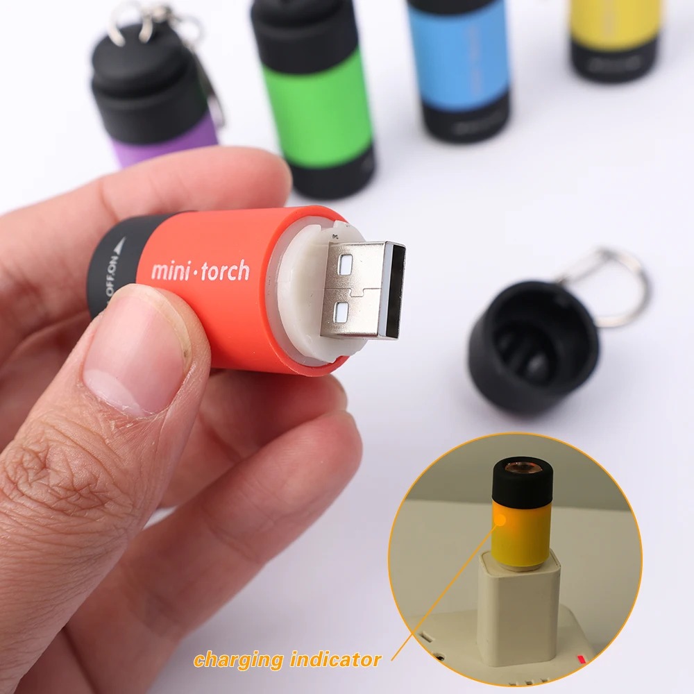 Mini latarka kempingowa ładowa – Keychain Flashlight recenzja i cena
